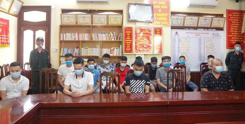 AF07081F-305D-4C78-BA5C-AD0FE6C284AE.