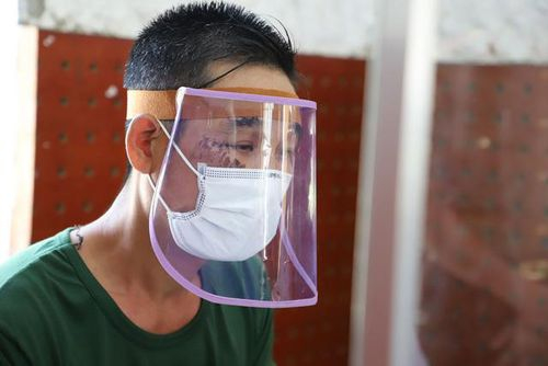 9CE8132D-2595-484E-9034-D82A1D6C7B8A.