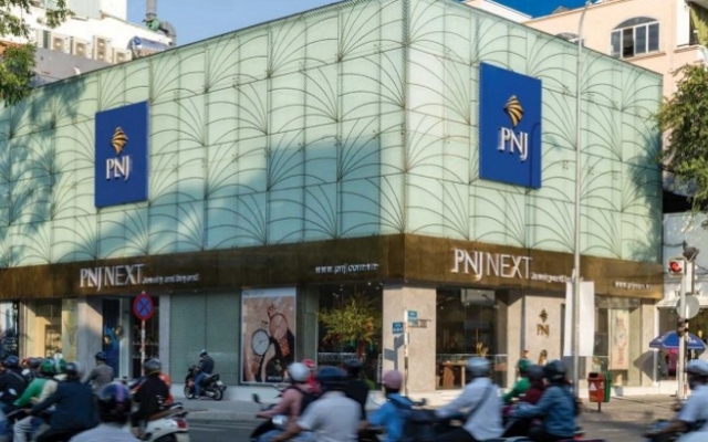 Hơn 270 cửa hàng phải đóng cửa, PNJ lỗ 110 tỷ đồng trong 2 tháng