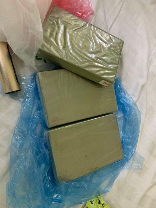 Ảnh tang vật 3 bánh Heroine thu giữ được của đối tượng N.Đ.T