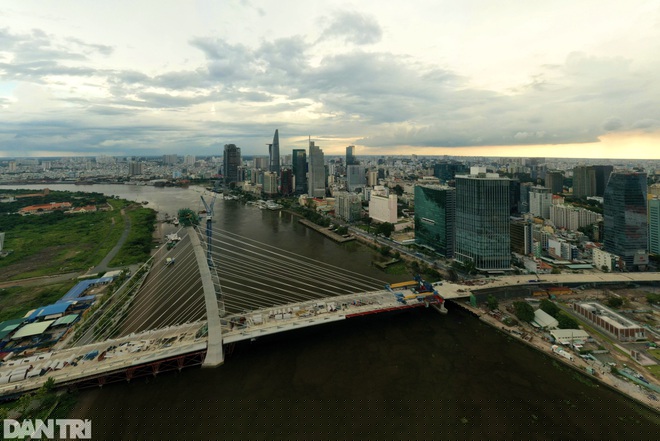 Từ 0h ngày 1/10, TPHCM có thể cho phép mở cửa lại một số hoạt động với những quy định, điều kiện chi tiết (Ảnh: Hải Long).