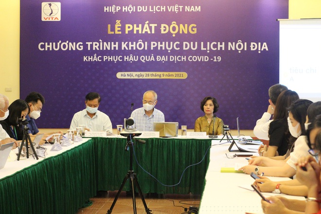 Toàn cảnh lễ phát động Chương trình khôi phục du lịch nội địa toàn quốc (Ảnh: Hà Hiền).