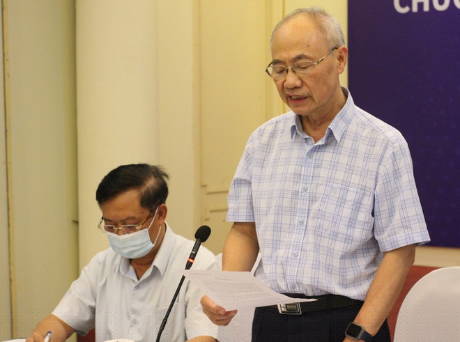 Ông Vũ Thế Bình, Phó Chủ tịch thường trực Hiệp hội Du lịch Việt Nam chủ trì buổi lễ phát động (Ảnh: Hà Hiền).