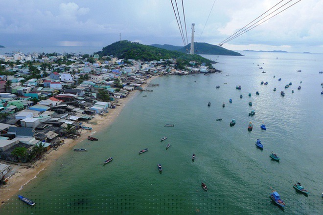 Chương trình du lịch được tổ chức theo hình thức khép kín, có sự giám sát, kiểm soát chặt chẽ của công ty lữ hành trong suốt quá trình tư vấn du lịch, cung cấp dịch vụ của công ty cũng như của các đơn vị cung cấp dịch vụ khác (Ảnh: Hải Hành).