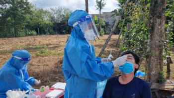 Đừng mang suy nghĩ "què quặt" để suy diễn lệch lạc về test COVID-19!