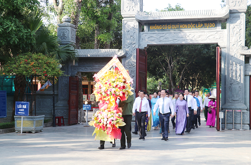 318-dang-huong638290713270773813