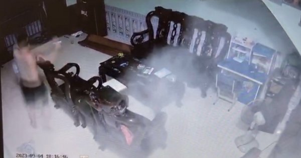 Nam thanh niên tẩm xăng định đốt nhà người yêu rồi tự sát ở Hà Nam