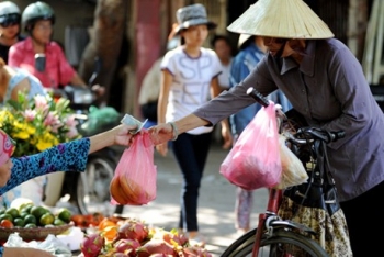 Tăng cường bình đẳng giới trong “cuộc chiến” chống ô nhiễm nhựa