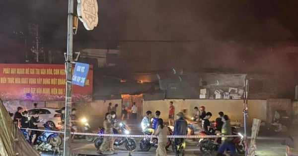 Quảng Ninh: Kịp thời dập tắt đám cháy tại chợ Cửa Ông