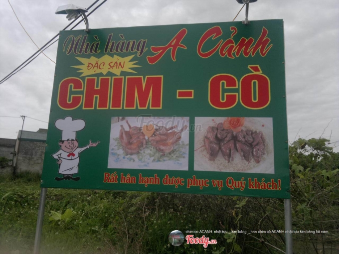 Một biển quảng c&aacute;o cỡ lớn. (Ảnh foody.vn)