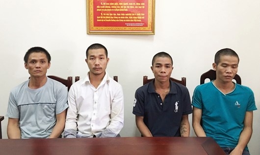 Bốn đối tượng trốn n&atilde; trong c&aacute;c tỉnh miền Nam v&agrave; T&acirc;y Nguy&ecirc;n được di l&iacute; về Nghệ An.