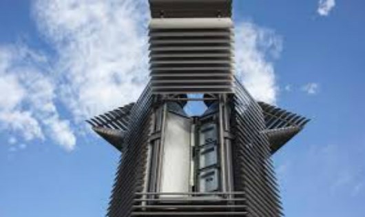 Trung Quốc lắp đặt &ldquo;th&aacute;p ăn kh&oacute;i bụi&rdquo; để xử l&yacute; &ocirc; nhiễm m&ocirc;i trường.