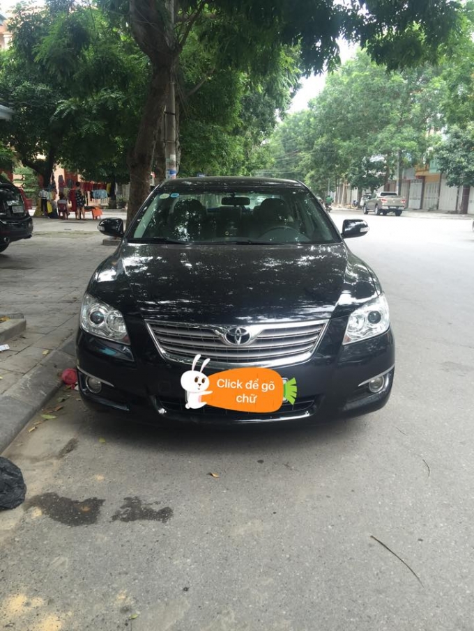 B&aacute;n gấp xe Camry 2.0 m&agrave;u đen