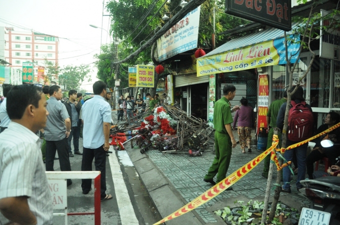 Vụ ch&aacute;y l&agrave;m cả gia đ&igrave;nh 3 người tử vong.