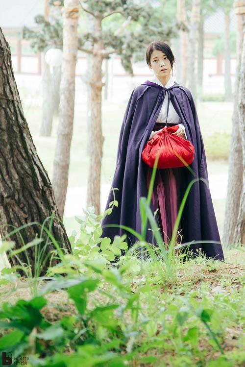 Người t&igrave;nh &aacute;nh trăng tập 12: IU từ chối lời cầu h&ocirc;n từ Lee Jun Ki