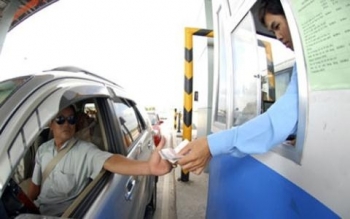 Điểm báo ngày 05/10/2016: Thu phí sai phải hoàn tiền gấp 3 lần