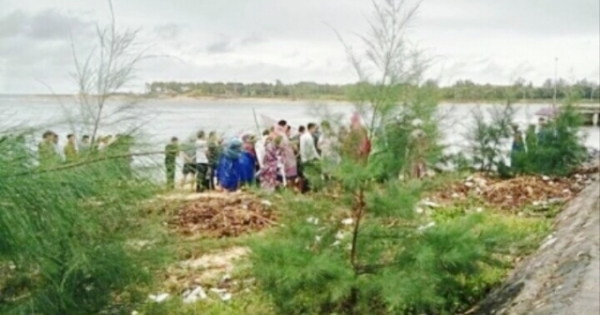 Quảng Bình: Một chiến sĩ công an chết bất thường trên bãi biển