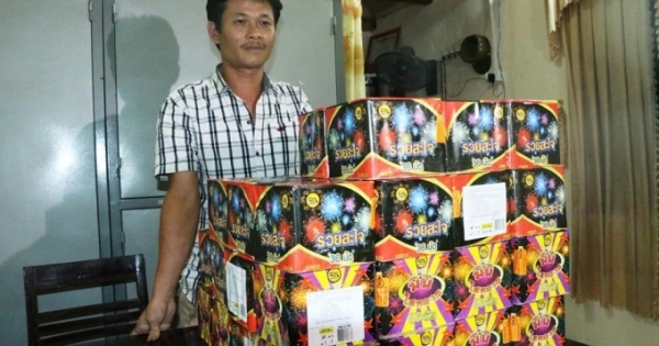 Hà Tĩnh: Bắt quả tang đối tượng buôn bán gần 80kg pháo nổ