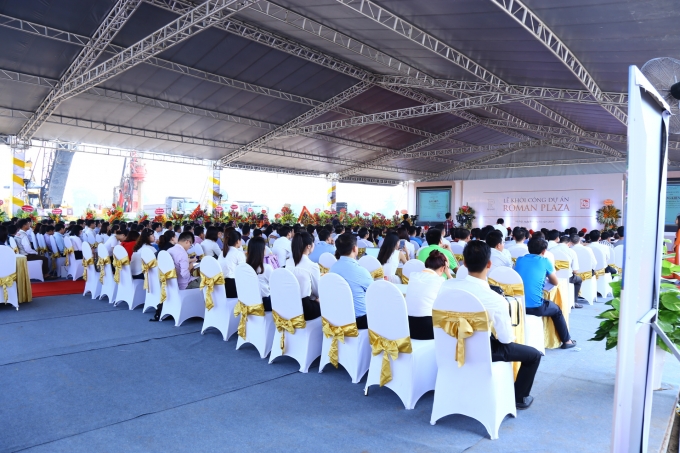Lễ khởi c&ocirc;ng dự &aacute;n ROMAN PLAZA đ&atilde; diễn ra th&agrave;nh c&ocirc;ng tại khu đất dự &aacute;n tọa lạc tại PhườngĐại Mỗ, Quận Nam Từ Li&ecirc;m, H&agrave; Nội.