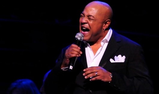 Huyền thoại &acirc;m nhạc thế giới Peabo Bryson.