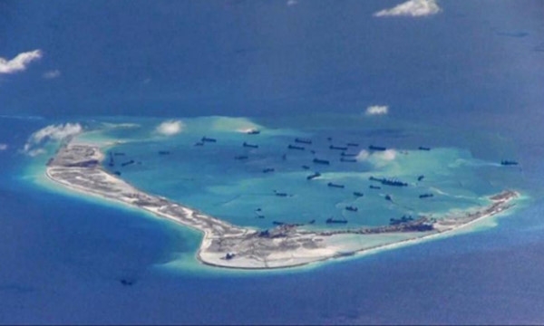 Trung Quốc bồi lấp tr&aacute;i ph&eacute;p ở quần đảo Trường Sa của Việt Nam.&nbsp;&nbsp;(Ảnh:&nbsp;Reuters.)