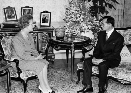 Nh&agrave; vua Bhumibol Adulyadej - tr&aacute;i tim, linh hồn của người d&acirc;n Th&aacute;i