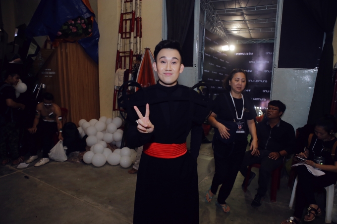 &ldquo;Diamond Show&rdquo; của Mr Đ&agrave;m được giới nghệ sỹ hết l&ograve;ng khen ngợi