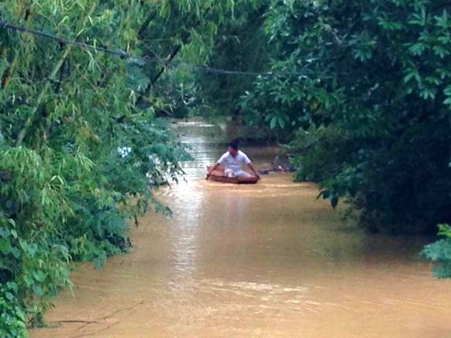 Đường th&agrave;nh s&ocirc;ng...