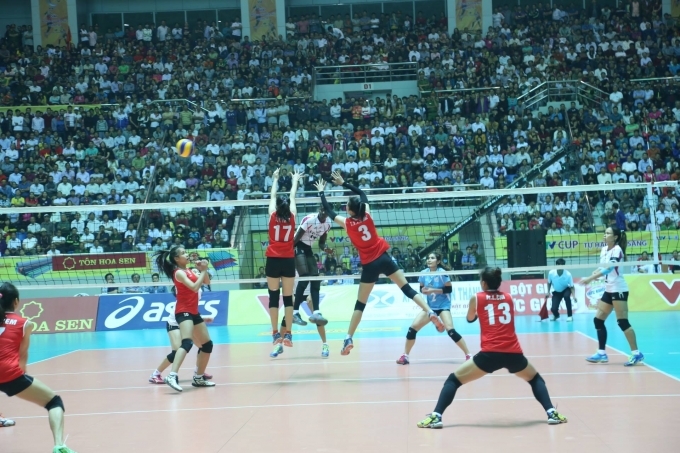 C&aacute;c c&ocirc; g&aacute;i của cả hai đội đ&atilde; thi đấu nỗ lực để mang đến cho kh&aacute;n giả trận đấu đẹp mắt.