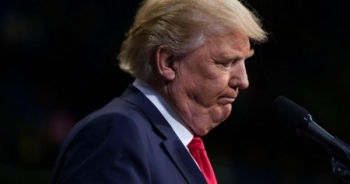 Ông Trump thách bà Clinton xét nghiệm ma túy