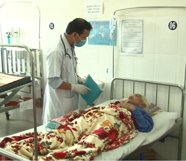 Cụ b&agrave; Tần đang điều trị tại bệnh viện