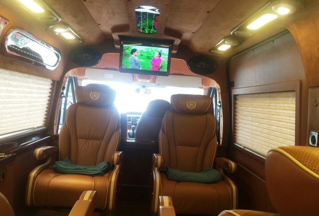 Nội thất xe sang trọng.