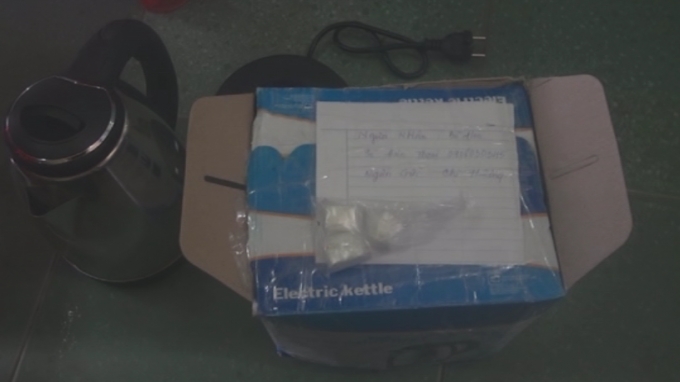 G&oacute;i h&agrave;ng c&oacute; chứa ma t&uacute;y