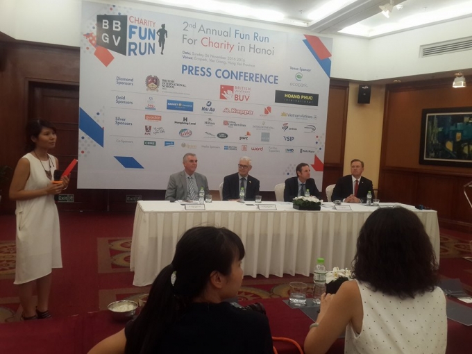 Dự kiến FUN RUN 2016 sẽ thu h&uacute;t khoảng 5000 người tham dự.