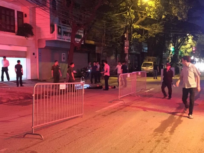 Lực lượng chức năng đ&atilde; c&oacute; mặt tại hiện trường.