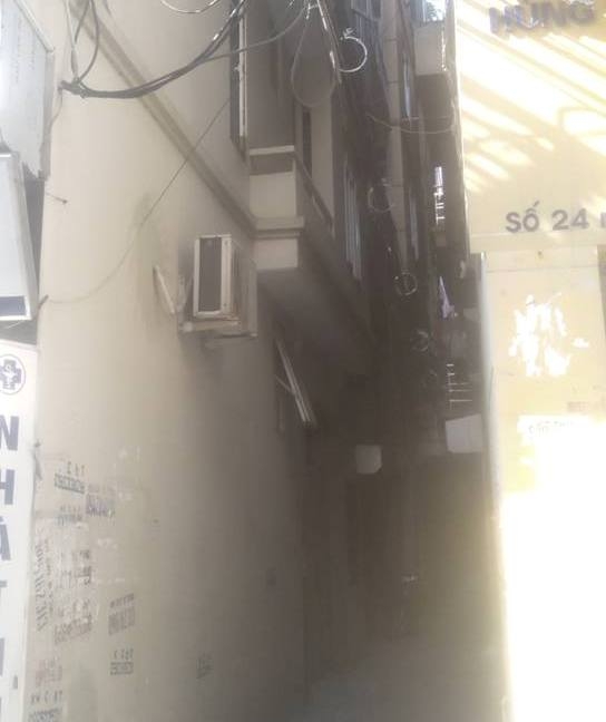 Ng&aacute;ch 24, nơi nh&agrave; trọ c&oacute; nữ sinh chết bất thường.