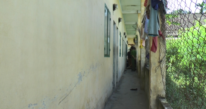 Khu nh&agrave; trọ nơi xảy ra vụ việc.