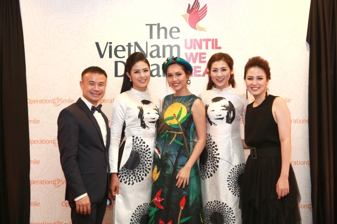 Ngọc H&acirc;n tiết lộ, Ho&agrave;ng My đang về nước thăm gia đ&igrave;nh, bạn b&egrave; nhưng đ&atilde; rất nhiệt t&igrave;nh bay ra H&agrave; Nội dự sự kiện từ thiện. C&ocirc; l&agrave; đại sứ của tổ chức Operation Smile trong nhiều năm qua. Sau chương tr&igrave;nh, Ho&agrave;ng My sẽ trở lại S&agrave;i G&ograve;n nghỉ ngơi &iacute;t ng&agrave;y, sau đ&oacute; bay sang Isarel để tiếp tục theo đuổi dự &aacute;n phim t&agrave;i liệu của m&igrave;nh.&nbsp;