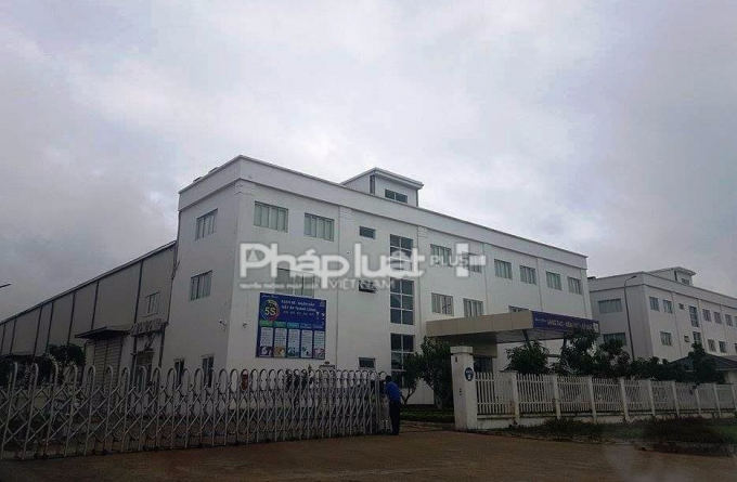 D&ugrave; chưa được ph&ecirc; duyệt b&aacute;o c&aacute;o đ&aacute;nh gi&aacute; t&aacute;c động m&ocirc;i trường nhưng c&ocirc;ng ty vẫn hoạt động b&igrave;nh thường.