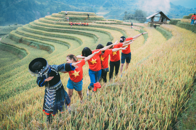 &nbsp;Cứ đến tầm th&aacute;ng 9, th&aacute;ng 10 M&ugrave; Cang Chải, T&uacute; Lệ - Y&ecirc;n B&aacute;i trở th&agrave;nh điểm đến th&uacute; vị cho những bạn trẻ trong v&agrave; ngo&agrave;i nước, nhất l&agrave; những phượt thủ.