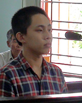 L&ecirc; Huy bị t&ograve;a tuy&ecirc;n phạt 12 năm t&ugrave;. (Ảnh: b&aacute;o VNExpress)