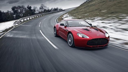 V12 Zagato Vantage, chiếc xe được đ&aacute;nh gi&aacute; đẹp nhất trong thập kỷ qua.
