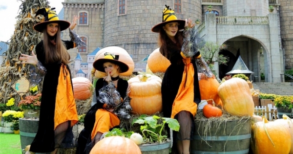 Rực rỡ sắc màu đêm hội Halloween tại Sun World Ba Na Hills