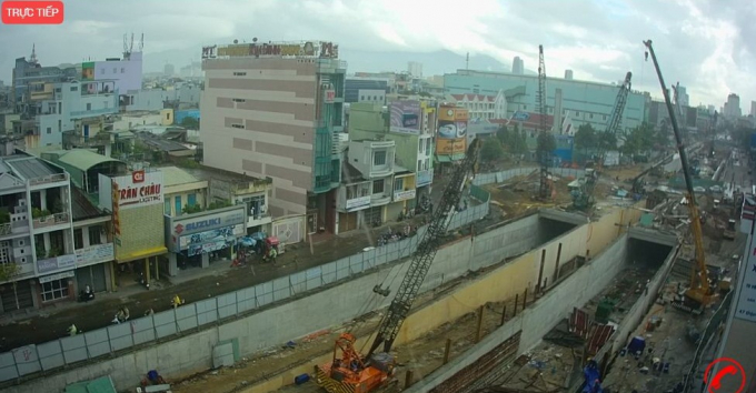 Thi c&ocirc;ng dự &aacute;n n&uacute;t giao th&ocirc;ng Nguyễn Tri Phương - Điện Bi&ecirc;n Phủ xin gia hạn đến 29/10.