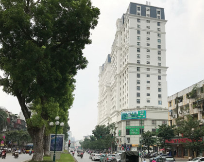 Tranh chấp tư c&aacute;ch ph&aacute;p nh&acirc;n chủ đầu tư giữa c&aacute;c th&agrave;nh vi&ecirc;n li&ecirc;n danh khiến cư d&acirc;n D2 Giảng V&otilde; gặp kh&oacute; trong việc l&agrave;m sổ đỏ.