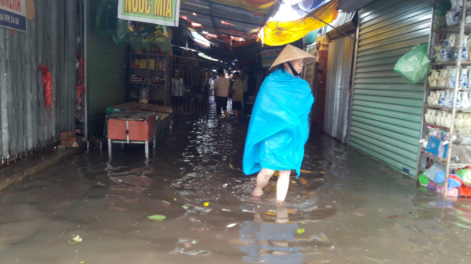 Chợ Hưng Dung bị