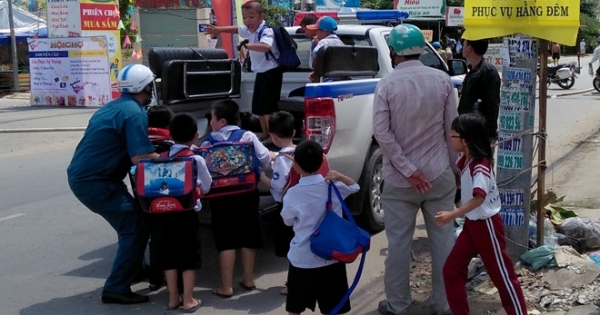 Động vật chết la liệt, người dân phải di tản vì rò rỉ khí Amoniac