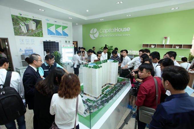 Chương tr&igrave;nh &ldquo;Ch&agrave;o mừng cất n&oacute;c dự &aacute;n EcoHome Ph&uacute;c Lợi&rdquo; sẽ được Capital House tổ chức với nhiều ưu đ&atilde;i hấp dẫn d&agrave;nh cho kh&aacute;ch h&agrave;ng.