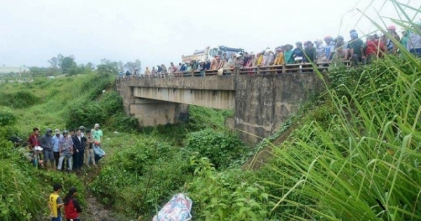 Kon Tum: Phát hiện người đàn ông tử vong dưới chân cầu chưa rõ nguyên nhân