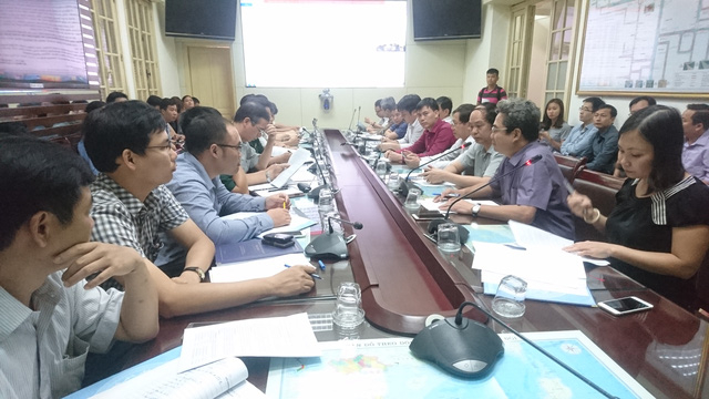 Quang cảnh cuộc họp.